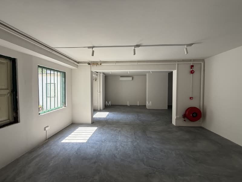 Shophouse Office Space at Jalan Besar, Farrer Park / Serangoon Rd, 2,336 sqft, Office For Rent, by Sam Alakasam, 500222300 - Interior - CommercialGuru.com.sg