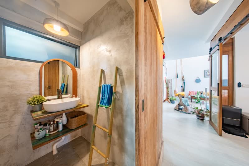 92 Dawson Road, 92 Dawson Road, 3 Bedrooms, 1,044 sqft, HDB Flat For Rent, by Jerome Yap, 500222311 - Bathroom - PropertyGuru.com.sg