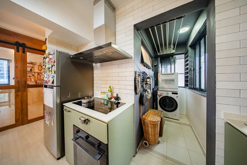 92 Dawson Road, 92 Dawson Road, 3 Bedrooms, 1,044 sqft, HDB Flat For Rent, by Jerome Yap, 500222311 - Kitchen - PropertyGuru.com.sg