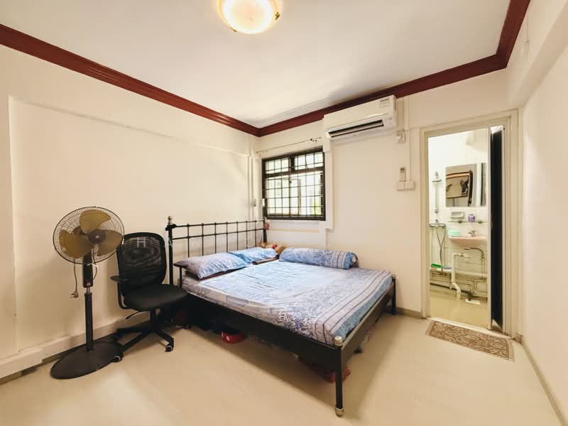 328 Ang Mo Kio Avenue 3, 328 Ang Mo Kio Avenue 3, 3 Bedrooms, 785 sqft, HDB Flat For Sale, by Hanson Chan, 500222313 - Bedroom - PropertyGuru.com.sg