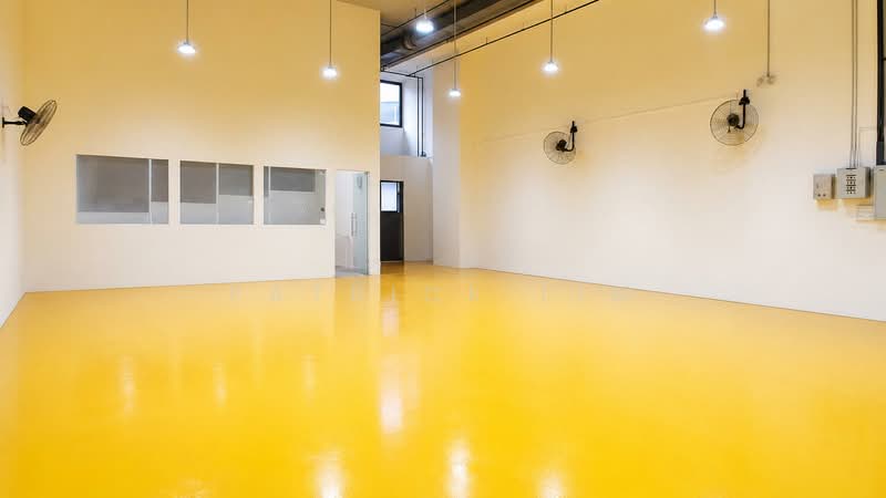 Carros Centre, 60 JALAN LAM HUAT, 1,679 sqft, Factory / Workshop (B2) For Rent, by Patrick Lim, 500222319 - Interior - CommercialGuru.com.sg
