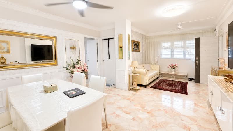 750 Yishun Street 72, 750 Yishun Street 72, 3 Bedrooms, 990 sqft, HDB Flat For Sale, by Brian Hafiz Koh, 500222320 - Living Room - PropertyGuru.com.sg