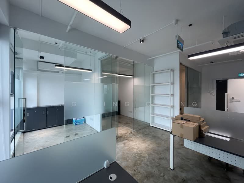 Trivex, 8 Burn Road, 1,722 sqft, Light Industrial (B1) For Sale, by Ying Ying Cheng, 500222328 - CommercialGuru.com.sg