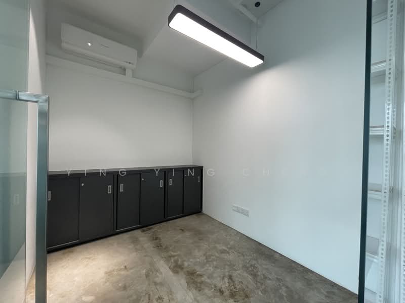 Trivex, 8 Burn Road, 1,722 sqft, Light Industrial (B1) For Sale, by Ying Ying Cheng, 500222328 - CommercialGuru.com.sg