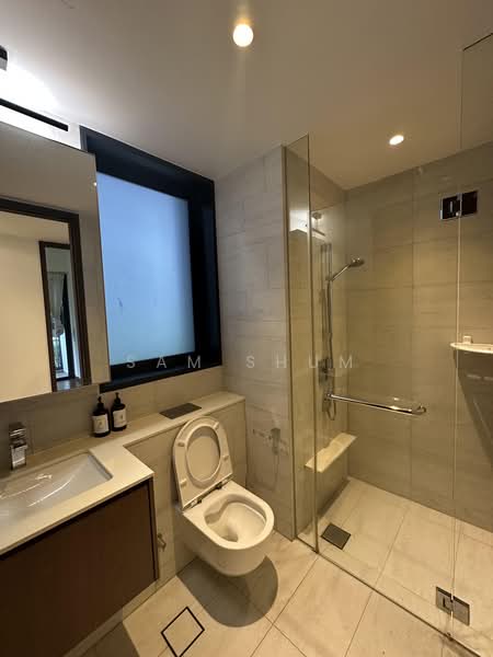 Royalgreen, 2 Anamalai Avenue, 3 Bedrooms, 990 sqft, Condominium For Rent, by Sam Shum, 500222334 - Bathroom - PropertyGuru.com.sg