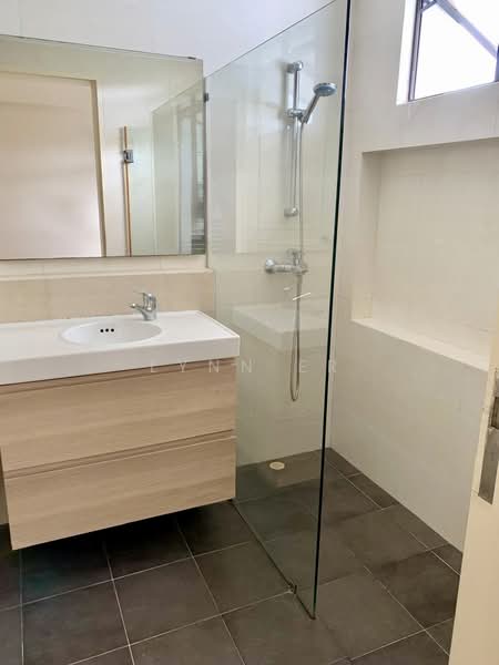 Tanglin Park, 1 Ridley Park, 2 Bedrooms, 1,023 sqft, Condominium For Sale, by Lynn Er, 500222342 - Bathroom - PropertyGuru.com.sg