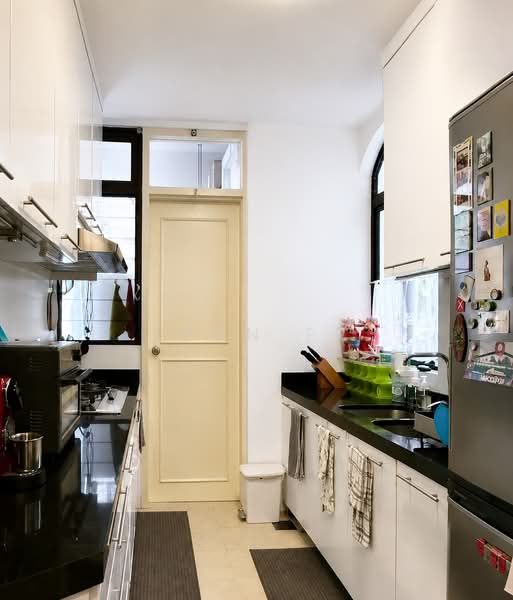 Tanglin Park, 1 Ridley Park, 2 Bedrooms, 1,023 sqft, Condominium For Sale, by Lynn Er, 500222342 - Kitchen - PropertyGuru.com.sg