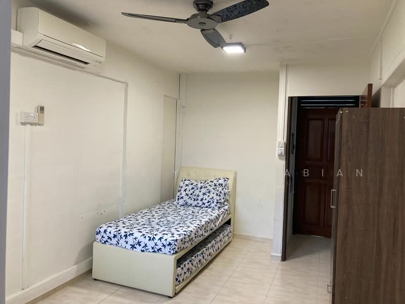 714 Clementi West Street 2, 714 Clementi West Street 2, Room Rental, 50 sqft, HDB Flat For Rent, by Goh Zhi Yong Fabian, 500222348 - Bedroom - PropertyGuru.com.sg