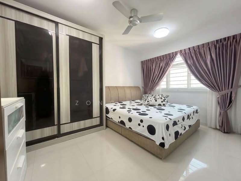 453A Bukit Batok West Avenue 6, 453A Bukit Batok West Avenue 6, 3 Bedrooms, 1,238 sqft, HDB Flat For Sale, by Zong Han, 500222351 - Bedroom - PropertyGuru.com.sg