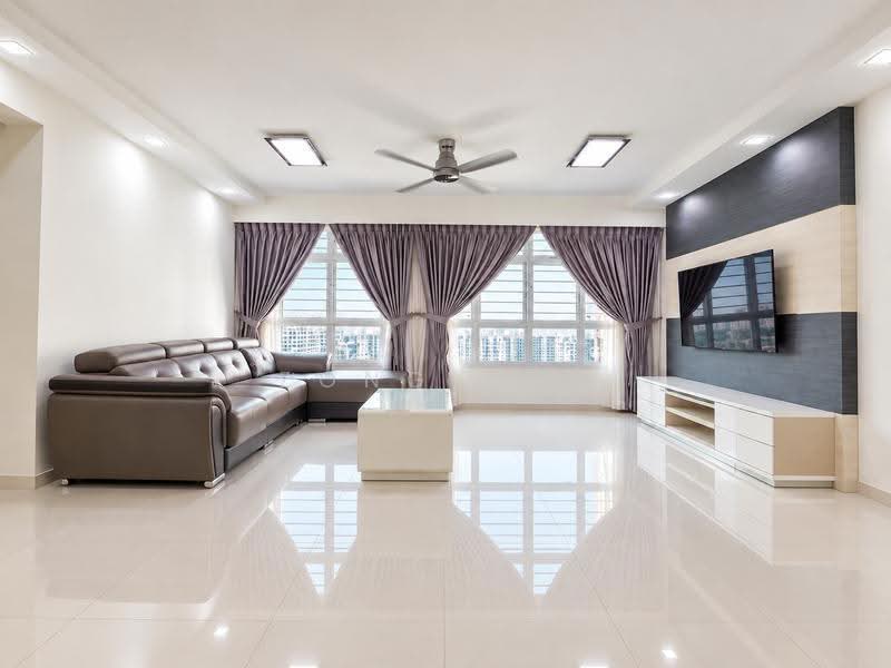 453A Bukit Batok West Avenue 6, 453A 453A, Dairy Farm / Bukit Panjang / Choa Chu Kang, 3 Bedrooms, 1,238 sqft, HDB Flat For Sale, by Zong Han, 500222351 - Living Room - PropertyGuru.com.sg