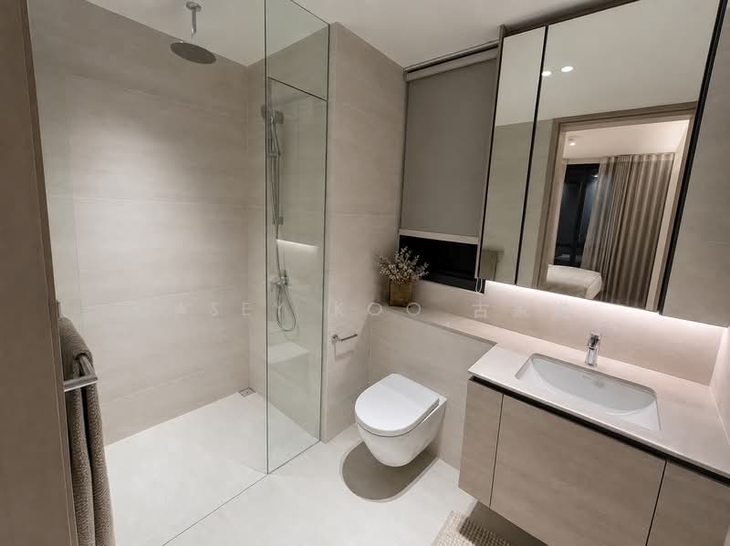 Narra Residences, , 4 Bedrooms, 1,152 sqft, Condominium For Sale, by Casey Koo 古家进, 500222381 - Bathroom - PropertyGuru.com.sg