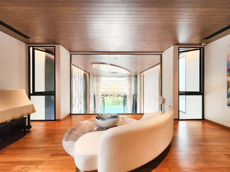 Harlyn Berrima Dalkeith Camborne Trevose, Camborne Road, 5 Bedrooms, 9,800 sqft, Detached House For Sale, by Martin Goh 吴伟楠, 500222391 - Living Room - PropertyGuru.com.sg