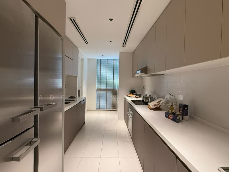 One Shenton, 1 Shenton Way, 4 Bedrooms, 5,350 sqft, Condominium For Sale, by Adrian Wee 黄國强, 500222393 - Kitchen - PropertyGuru.com.sg
