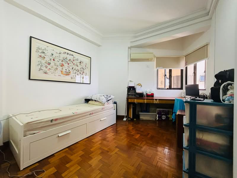 Bayshore Park, 66 Bayshore Road, 2 Bedrooms, 936 sqft, Condominium For Sale, by James Lim, 500222399 - Bedroom - PropertyGuru.com.sg