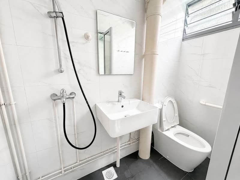 14 Toh Yi Drive, 14 Toh Yi Drive, 3 Bedrooms, 1,122 sqft, HDB Flat For Sale, by Ong Shi Hui, 500222403 - Bathroom - PropertyGuru.com.sg