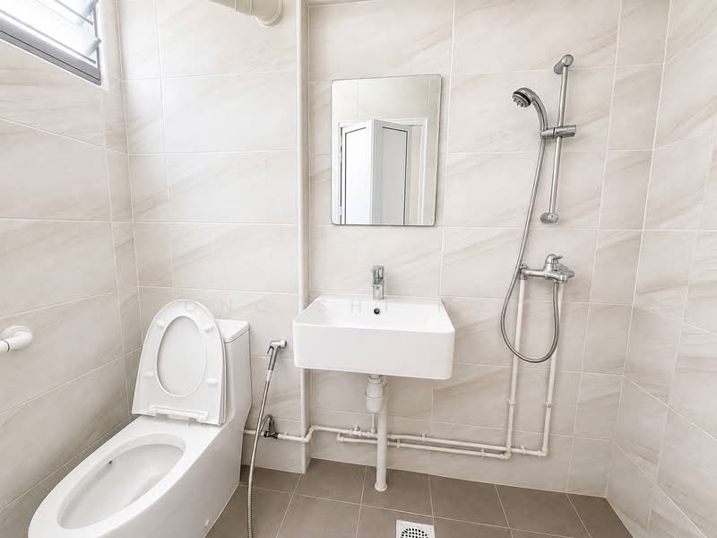 14 Toh Yi Drive, 14 Toh Yi Drive, 3 Bedrooms, 1,122 sqft, HDB Flat For Sale, by Ong Shi Hui, 500222403 - Bathroom - PropertyGuru.com.sg