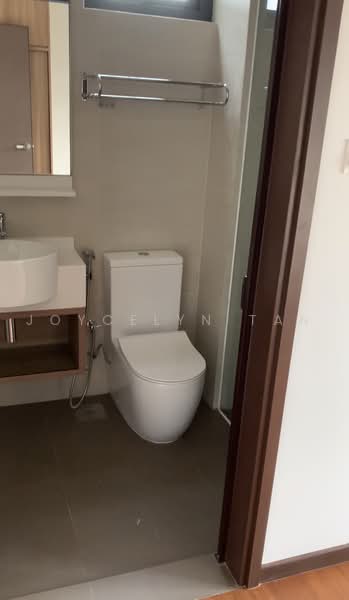 Sundance Vista, 111 Koon Seng Road, 1 Bedroom, 487 sqft, Condominium For Rent, by Joycelyn Tan, 500222404 - Bathroom - PropertyGuru.com.sg