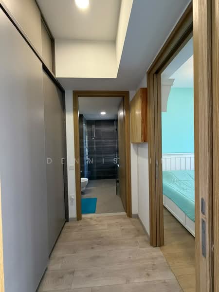 Coco Palms, 11 Pasir Ris Grove, 1 Bedroom, 463 sqft, Condominium For Sale, by Dennis Lim, 500222407 - Corridor - PropertyGuru.com.sg