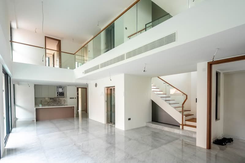 Brockhampton Drive, Brockhampton Drive, Hougang / Punggol / Sengkang, 6 Bedrooms, 7,460 sqft, Semi-Detached House For Sale, by Richard Jany, 500222414 - Interior - PropertyGuru.com.sg