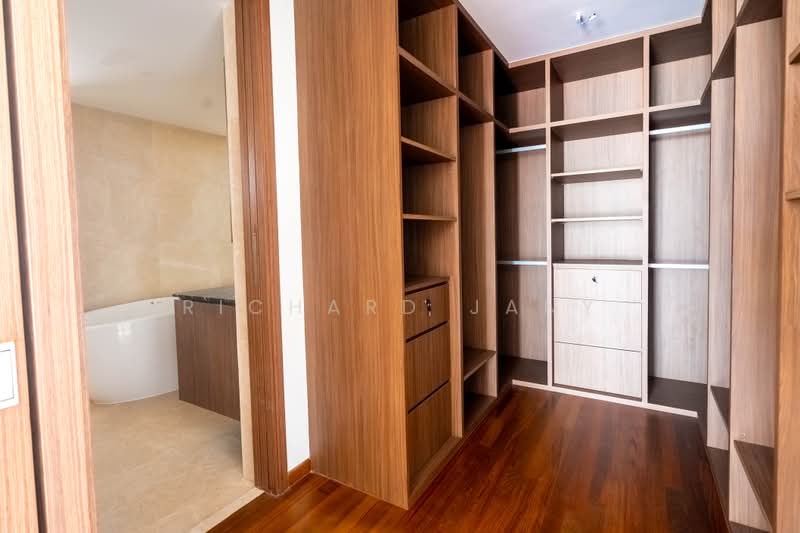 Brockhampton Drive, Brockhampton Drive, Hougang / Punggol / Sengkang, 6 Bedrooms, 7,460 sqft, Semi-Detached House For Sale, by Richard Jany, 500222414 - Interior - PropertyGuru.com.sg