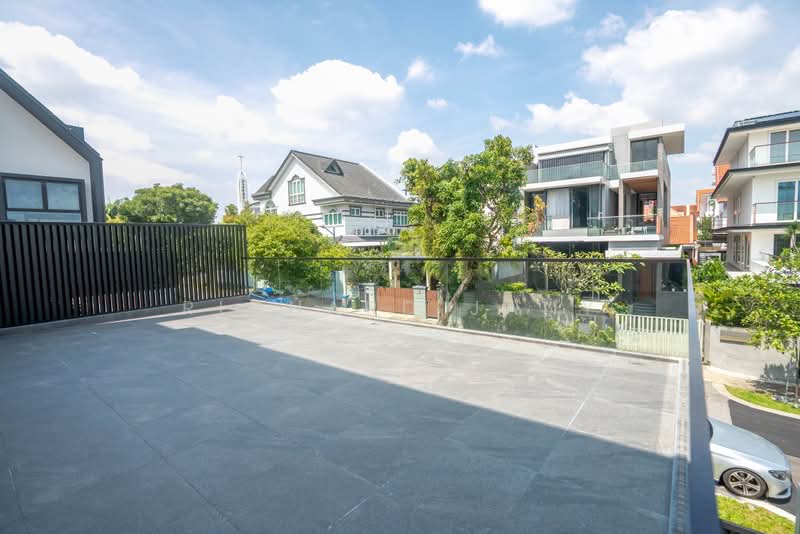 Brockhampton Drive, Brockhampton Drive, Hougang / Punggol / Sengkang, 6 Bedrooms, 7,460 sqft, Semi-Detached House For Sale, by Richard Jany, 500222414 - Exterior - PropertyGuru.com.sg