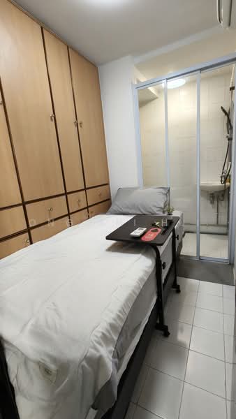 708 Upper Changi Road East photo 4