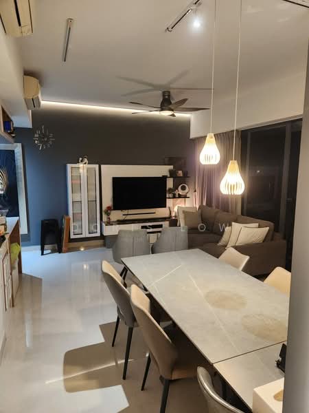 Coco Palms, 21 Pasir Ris Grove, 3 Bedrooms, 1,259 sqft, Condominium For Rent, by Doris Low, 500222431 - Living Room - PropertyGuru.com.sg
