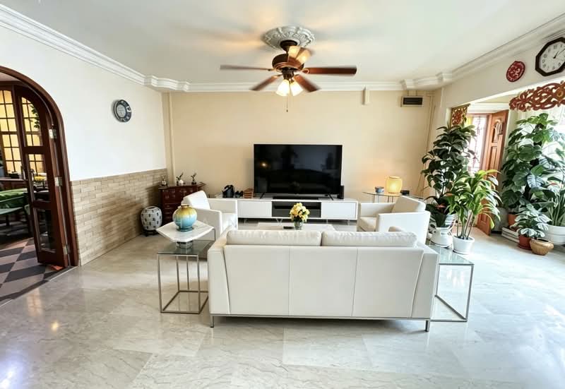 842H Tampines Street 82, 842H Tampines Street 82, 3 Bedrooms, 1,378 sqft, HDB Flat For Sale, by Han Yijie, 500222446 - Living Room - PropertyGuru.com.sg
