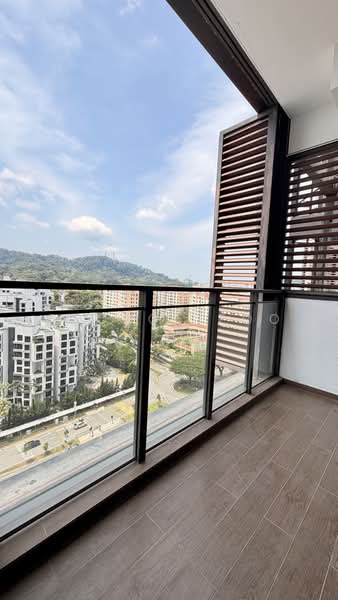 The Hillier, 6 Hillview Rise, 2 Bedrooms, 818 sqft, Condominium For Sale, by George Foo, 500222447 - Balcony - PropertyGuru.com.sg