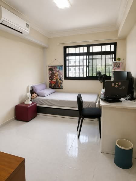 368 Tampines Street 34, 368 Tampines Street 34, 3 Bedrooms, 1,302 sqft, HDB Flat For Sale, by Perry Koh, 500222455 - Bedroom - PropertyGuru.com.sg