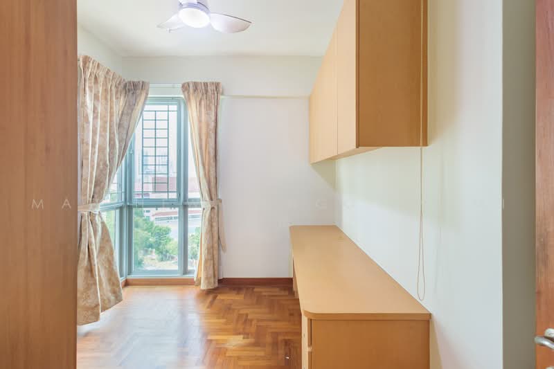 Rafflesia Condo, 33 Bishan Street 21, 3 Bedrooms, 1,302 sqft, Condominium For Sale, by Matthew Kengo Iwami 贤悟, 500222462 - Study - PropertyGuru.com.sg