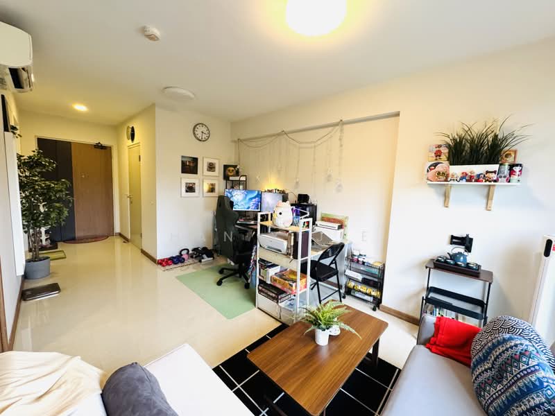 405B Northshore Drive, 405B Northshore Drive, Hougang / Punggol / Sengkang, 1 Bedroom, 506 sqft, HDB Flat For Sale, by Han Yijie, 500222466 - Living Room - PropertyGuru.com.sg