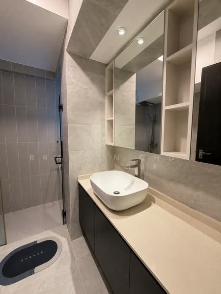 277B Compassvale Link, 277B Compassvale Link, 3 Bedrooms, 968 sqft, HDB Flat For Sale, by Brandon Choi Yong Suk, 500222470 - Bathroom - PropertyGuru.com.sg