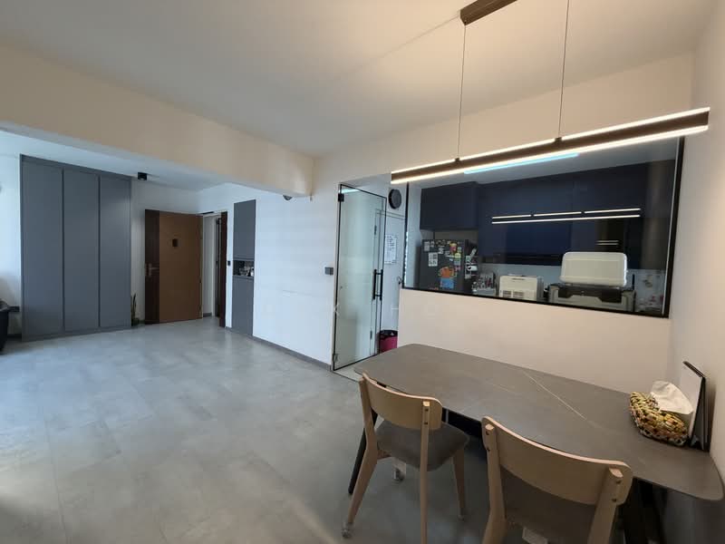228B Punggol Field, 228B Punggol Field, 3 Bedrooms, 1,001 sqft, HDB Flat For Sale, by Dex Ho, 500222494 - Living Room - PropertyGuru.com.sg
