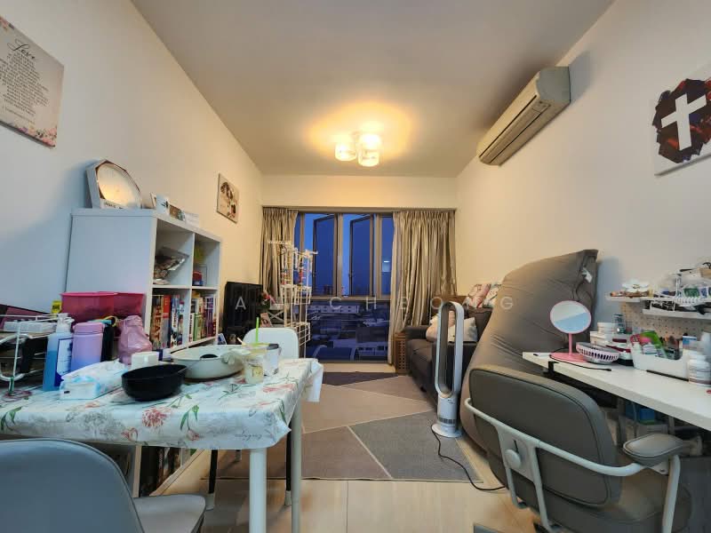 Bedok Residences, 26 Bedok North Drive, 1 Bedroom, 517 sqft, Condominium For Sale, by Lean Cheong, 500222496 - Living Room - PropertyGuru.com.sg