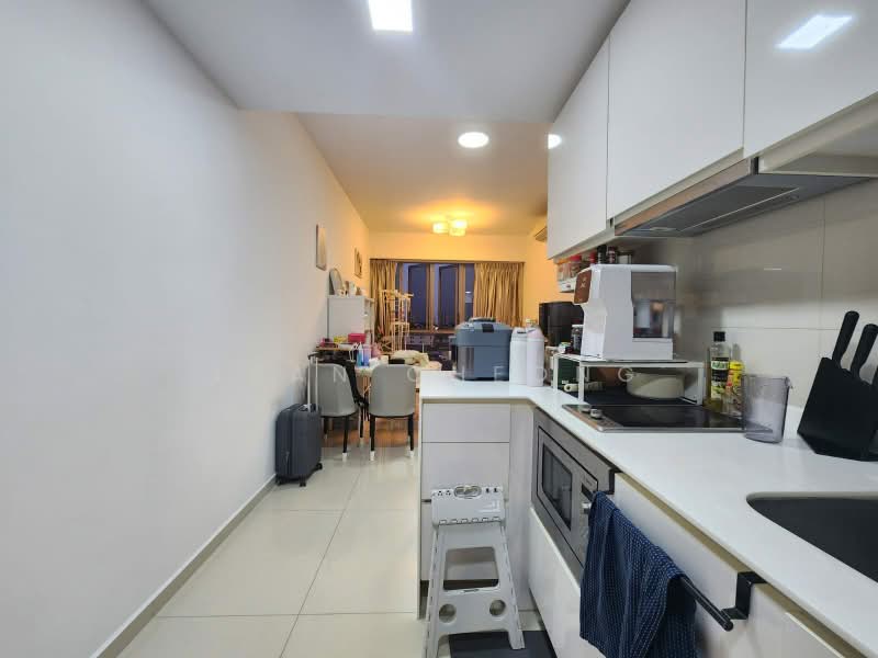 Bedok Residences, 26 Bedok North Drive, 1 Bedroom, 517 sqft, Condominium For Sale, by Lean Cheong, 500222496 - Kitchen - PropertyGuru.com.sg