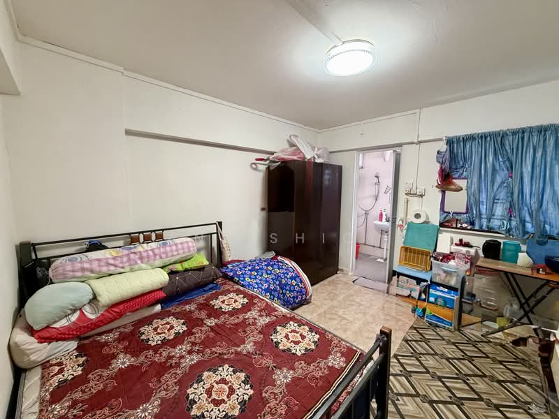 842 Woodlands Street 82, 842 Woodlands Street 82, 3 Bedrooms, 904 sqft, HDB Flat For Sale, by Ang ShiQi, 500222498 - Bedroom - PropertyGuru.com.sg