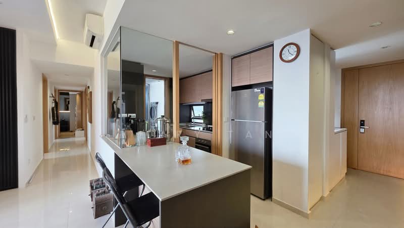Midwood, 8 Hillview Rise, 4 Bedrooms, 1,259 sqft, Condominium For Sale, by Henry Tan, 500222505 - Kitchen - PropertyGuru.com.sg