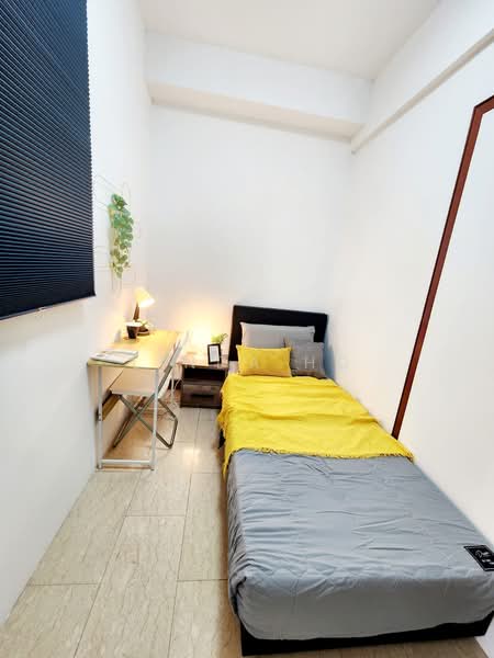 The Mayfair, 1 Jurong East Street 32, Room Rental, 80 sqft, Condominium For Rent, by Linda Ho, 500222506 - Bedroom - PropertyGuru.com.sg