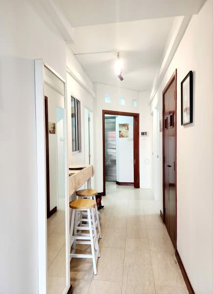 The Mayfair, 1 Jurong East Street 32, Room Rental, 80 sqft, Condominium For Rent, by Linda Ho, 500222506 - Corridor - PropertyGuru.com.sg