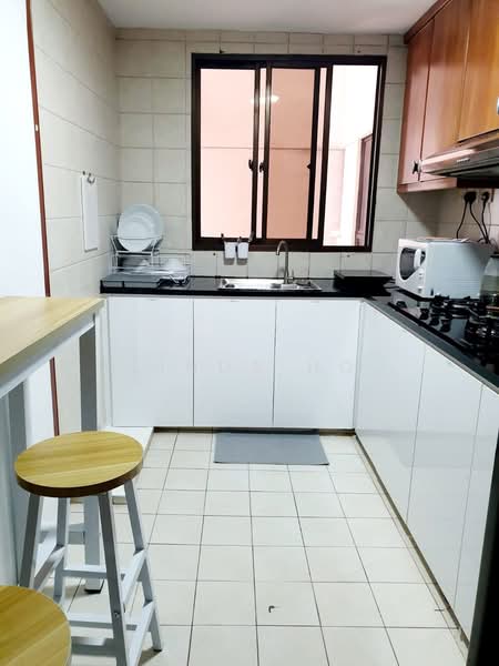 The Mayfair, 1 Jurong East Street 32, Room Rental, 80 sqft, Condominium For Rent, by Linda Ho, 500222506 - Kitchen - PropertyGuru.com.sg