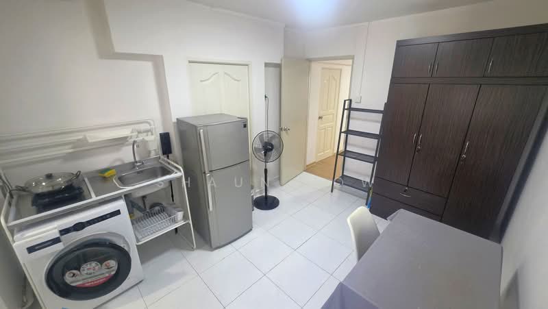 404 Woodlands Street 41, 404 Woodlands Street 41, Studio, 200 sqft, HDB Flat For Rent, by Shaun How, 500222509 - Kitchen - PropertyGuru.com.sg