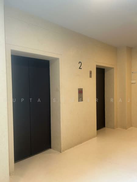 Furama Riverfront, 405 Havelock Road, 11,745 sqft, Other Retail For Rent, by Gupta Sameer Raj, 500222511 - Corridor - CommercialGuru.com.sg