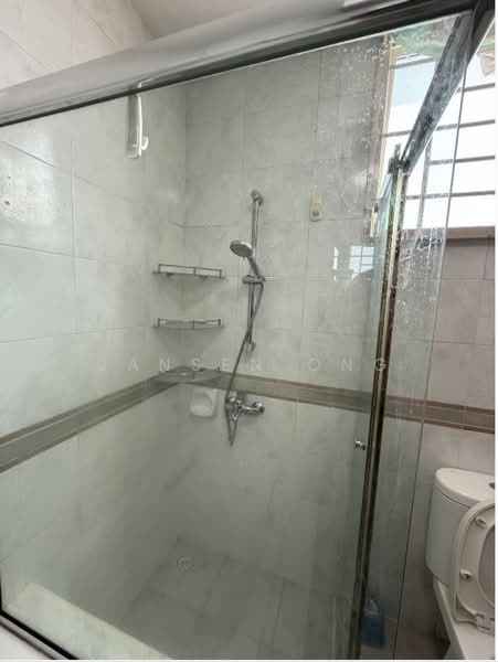 Northvale, 61 Choa Chu Kang Loop, Room Rental, 250 sqft, Condominium For Rent, by Jansen Ong, 500222514 - Bathroom - PropertyGuru.com.sg