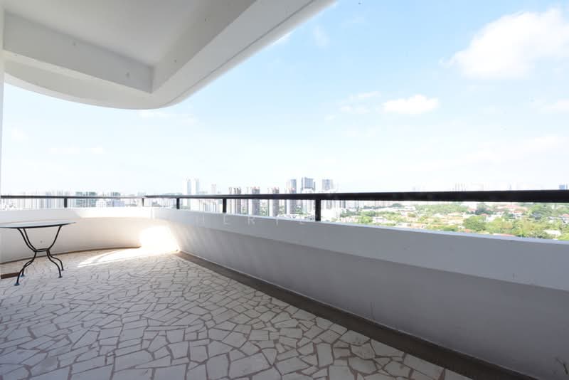 Regency Park, 3 Nathan Road, 5 Bedrooms, 3,650 sqft, Condominium For Rent, by Cheryl Wu, 500222517 - Balcony - PropertyGuru.com.sg