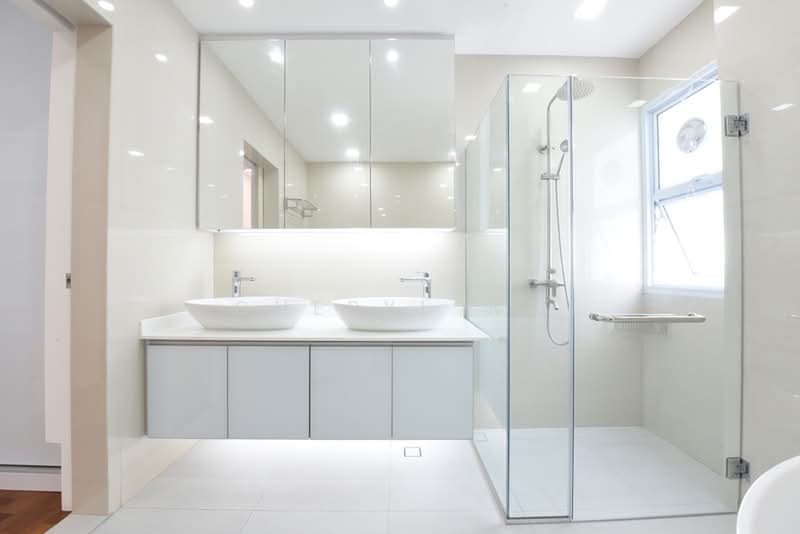 Regency Park, 3 Nathan Road, 5 Bedrooms, 3,650 sqft, Condominium For Rent, by Cheryl Wu, 500222517 - Bathroom - PropertyGuru.com.sg