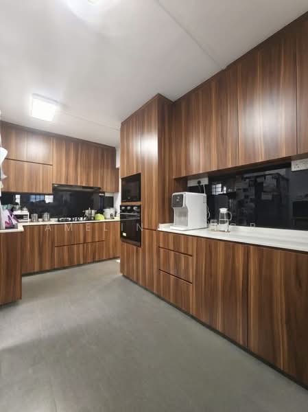 129 Pending Road, 129 Pending Road, 3 Bedrooms, 1,625 sqft, HDB Flat For Sale, by Amelina Ayob, 500222521 - Kitchen - PropertyGuru.com.sg