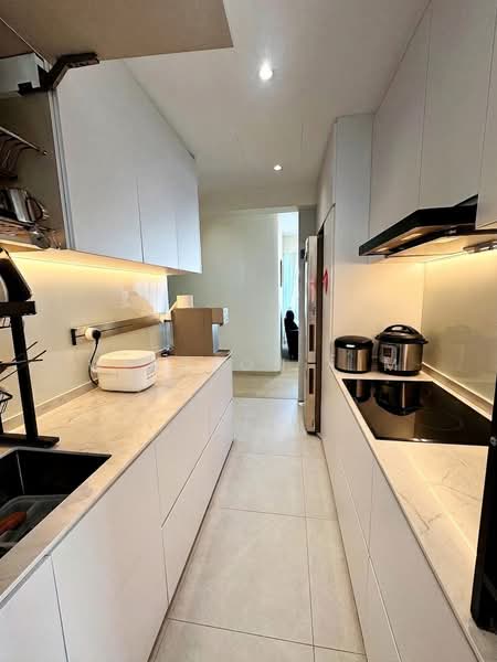 The Cherrywood, 120 Lorong L Telok Kurau, 4 Bedrooms, 1,722 sqft, Apartment For Sale, by Winston Lim, 500222529 - Kitchen - PropertyGuru.com.sg
