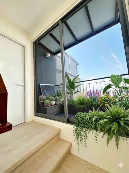 The Cherrywood, 120 Lorong L Telok Kurau, 4 Bedrooms, 1,722 sqft, Apartment For Sale, by Winston Lim, 500222529 - Balcony - PropertyGuru.com.sg