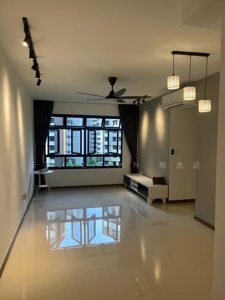 215C Bidadari Park Drive, 215C Bidadari Park Drive, 2 Bedrooms, 797 sqft, HDB Flat For Rent, by Jessie Tan 陈杰识, 500222533 - Living Room - PropertyGuru.com.sg
